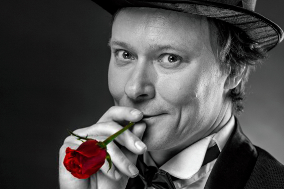 «Александр Вертинский. Пей, моя девочка!» Моноспектакль Михаила Присмотрова