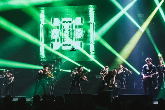 &SHcy;&ocy;&ucy; &laquo;&Scy;&icy;&mcy;&fcy;&ocy;&ncy;&icy;&chcy;&iecy;&scy;&kcy;&icy;&iecy; &Rcy;&Ocy;&Kcy;-&KHcy;&Icy;&Tcy;&Ycy;&raquo; &Lcy;&ucy;&chcy;&shcy;&iecy;&iecy; CONCORD ORCHESTRA