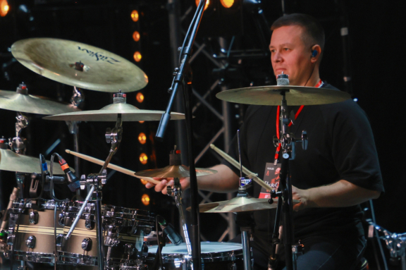 &CHcy;&icy;&ZHcy; & CO "THE BEST"